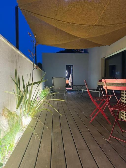 Maison D'Architecte Avec Piscine-Spa Chauffe En Centre Ville De Vaison-La-Romaine Exterior photo